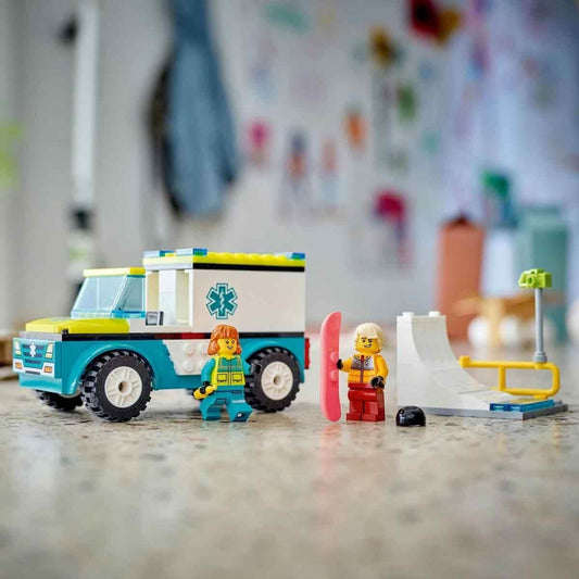 LEGO® | City: Emergency Ambulance and Snowboarder (60403)