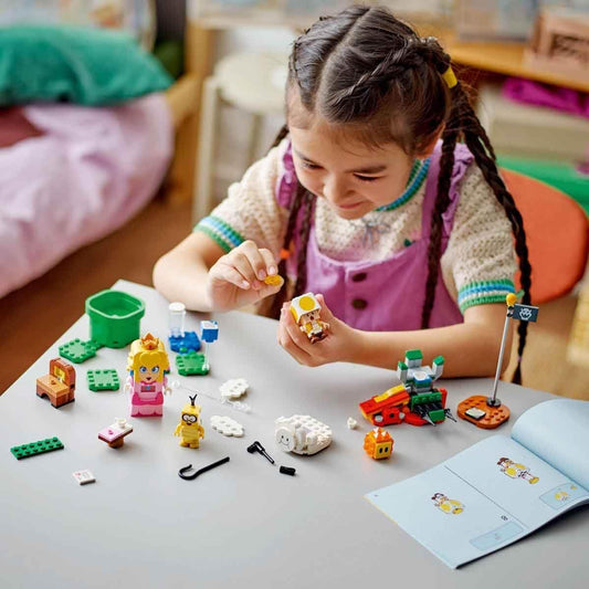 LEGO® | Super Mario: Adventures with Interactive LEGO® Peach (71441)