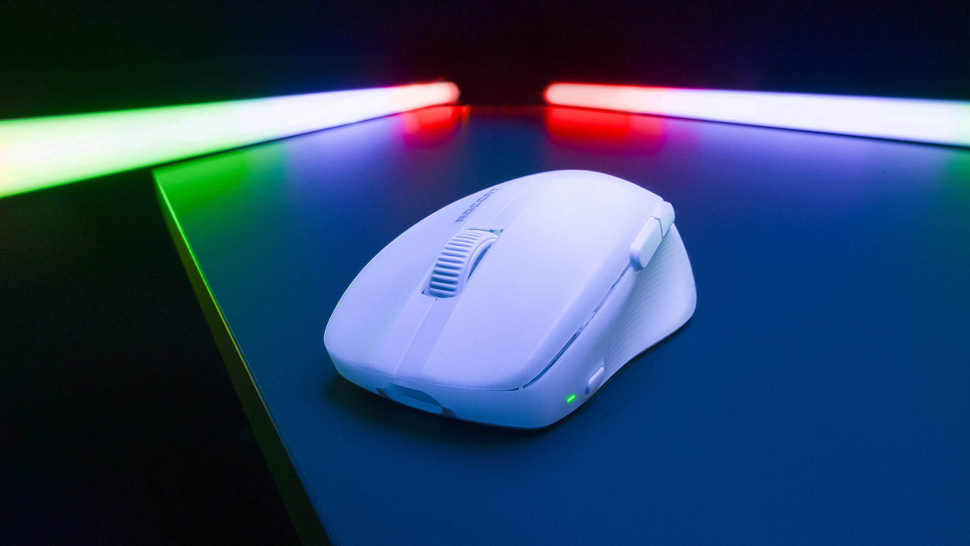 ROCCAT Pure Air wireless gaming mouse in Arctic White - front angle