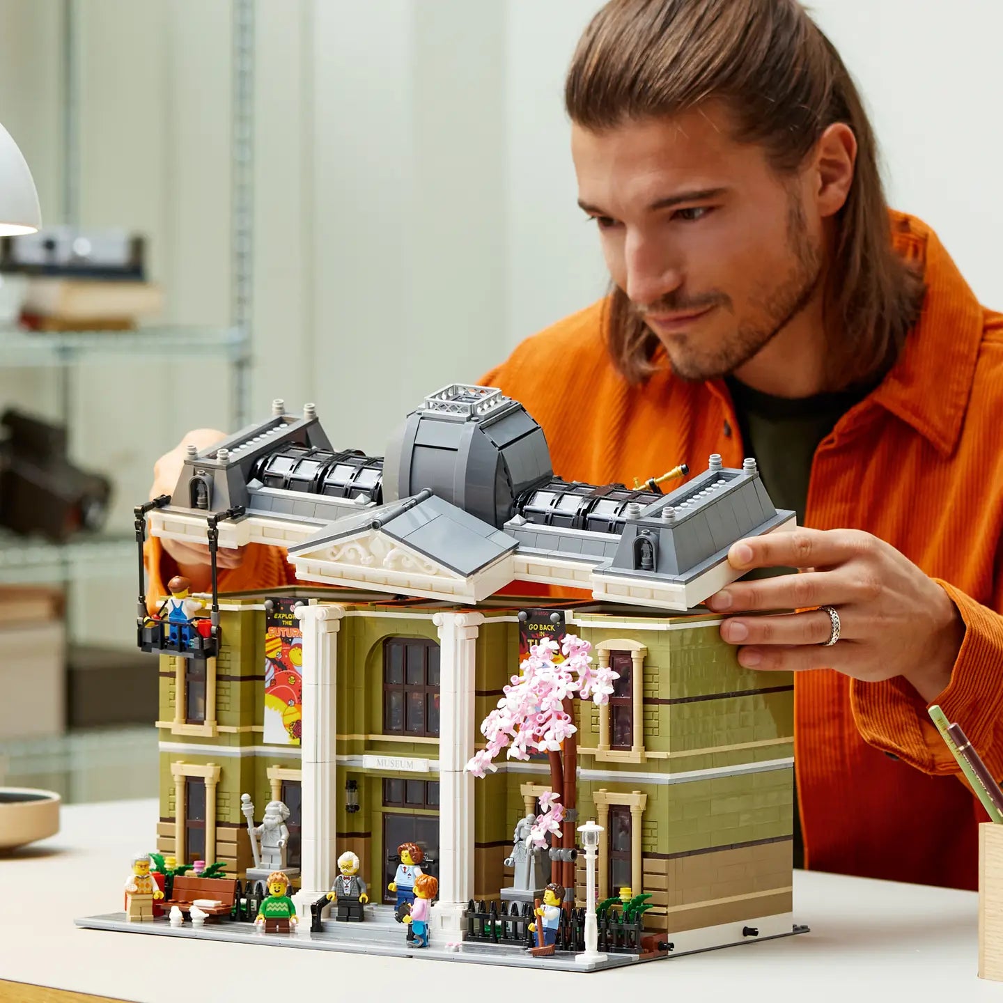 LEGO® | Icons: Natural History Museum (10326)