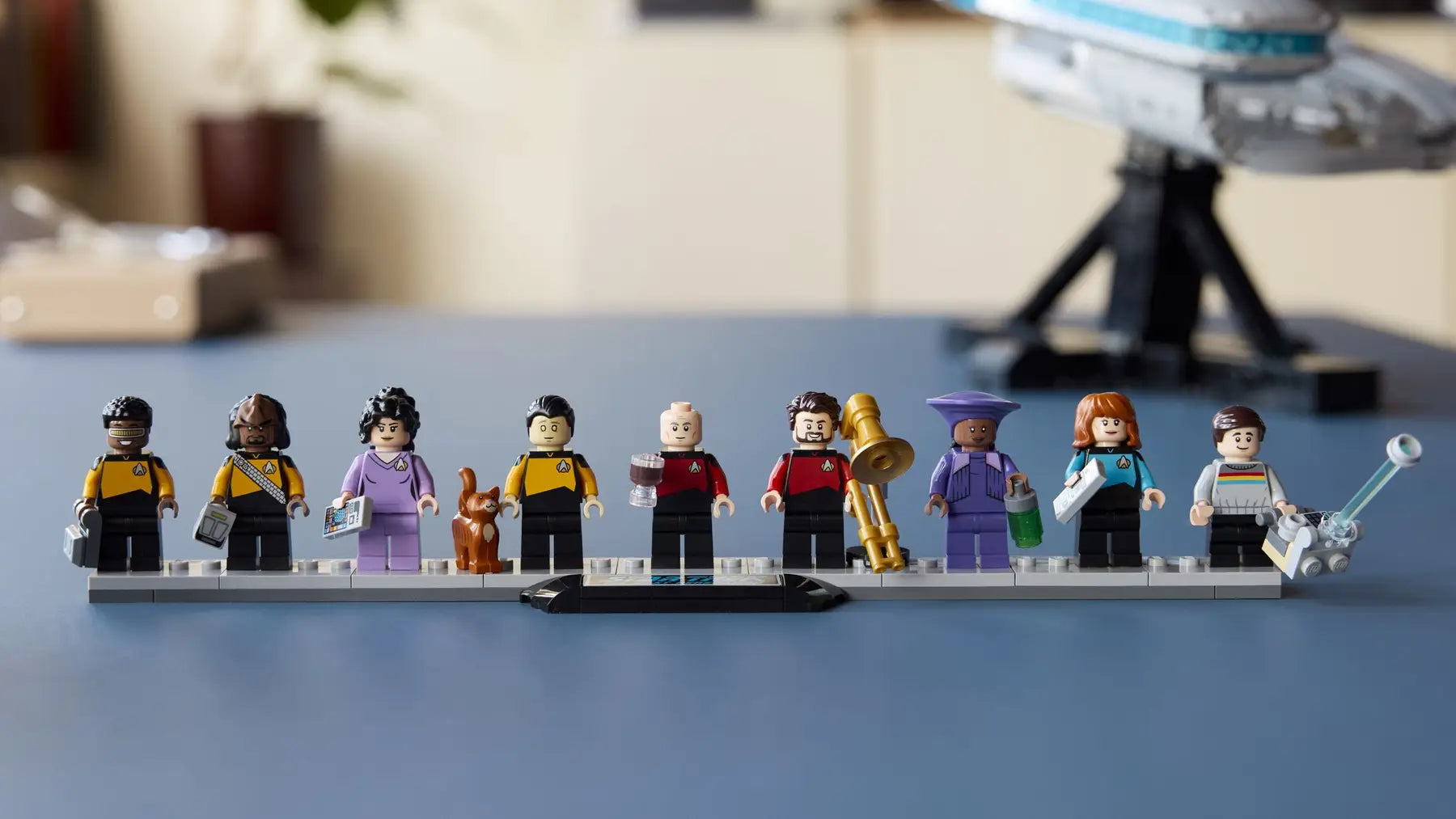 LEGO® | Icons: Star Trek: U.S.S. Enterprise NCC-1701-D™ (10356)
