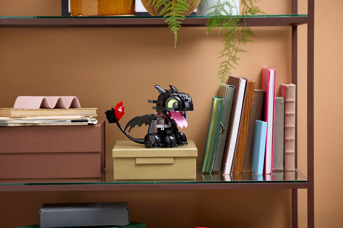 LEGO® | Icons: How to Train Your Dragon: Toothless (10375)