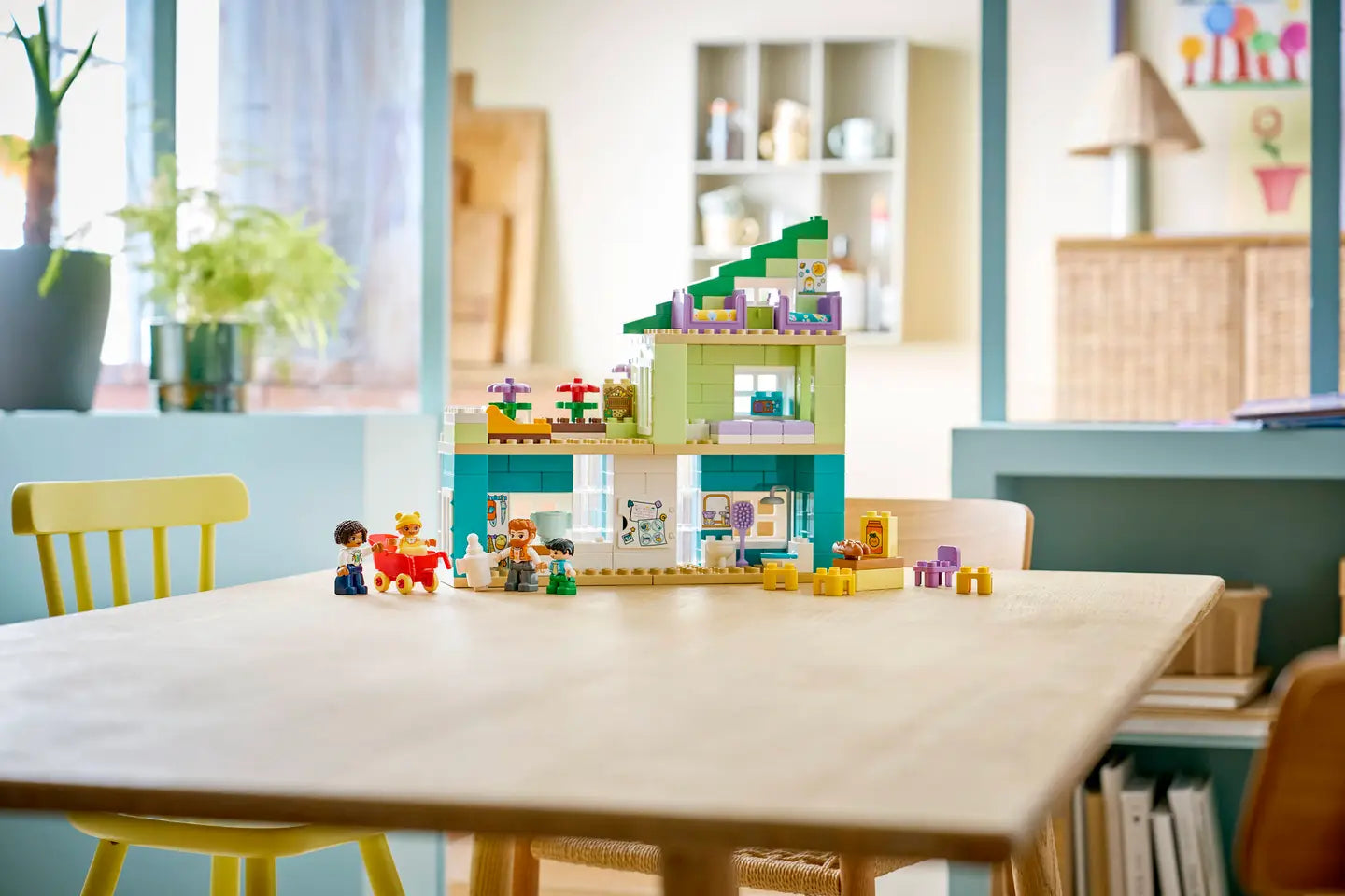 LEGO® | DUPLO: 3 in 1 Modern Family House with Figures (10470)