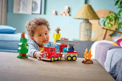 LEGO® | Duplo: Fire Truck with Hose and Firefighter (10473)