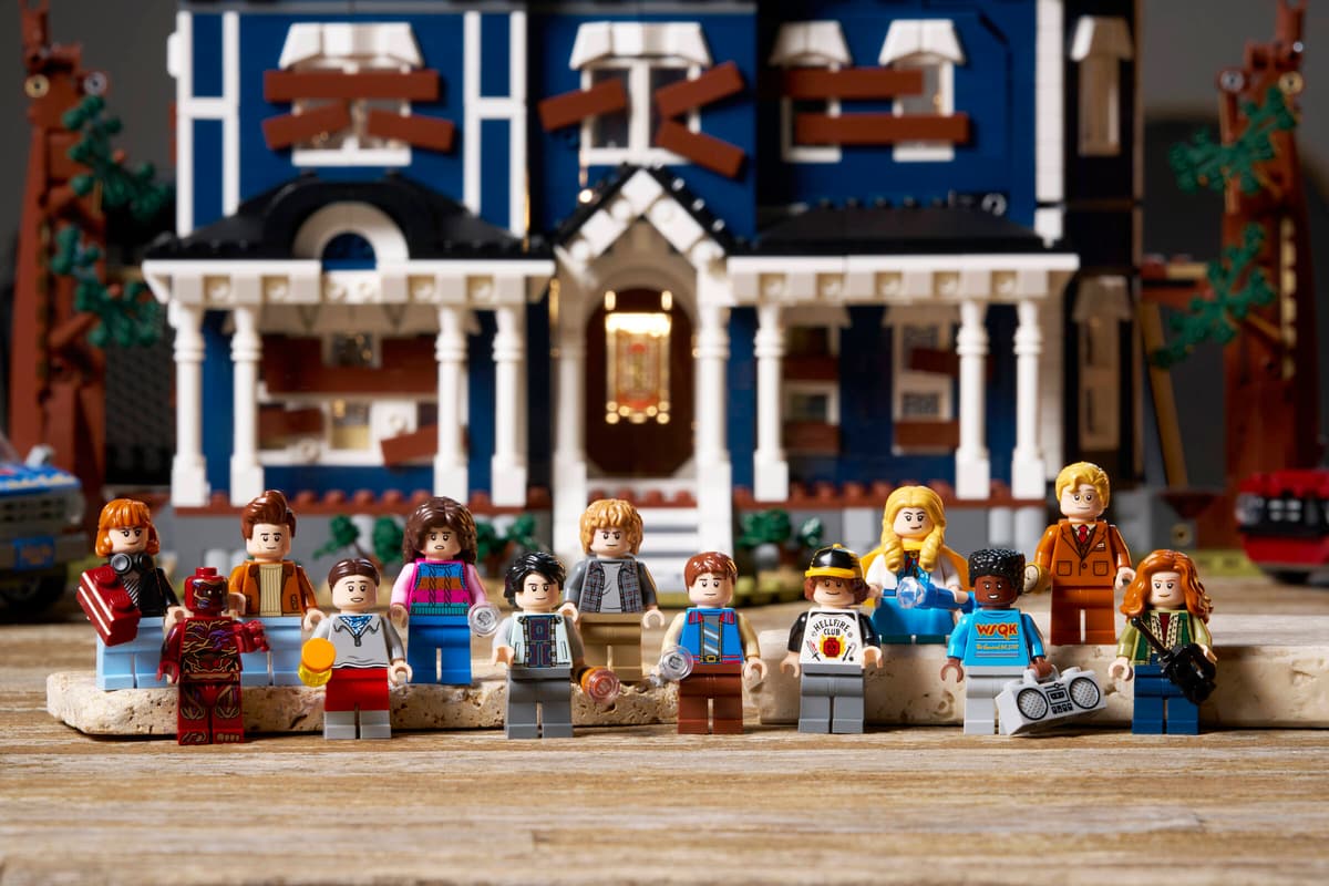 LEGO® | Icons: Stranger Things: The Creel House (11370)