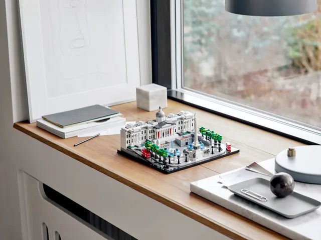 LEGO® | Architecture: Trafalgar Square (21045)