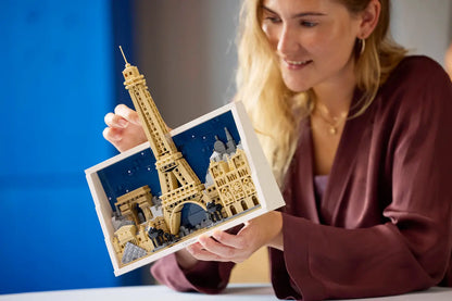 LEGO® | Architecture: Paris – City of Love (21064)