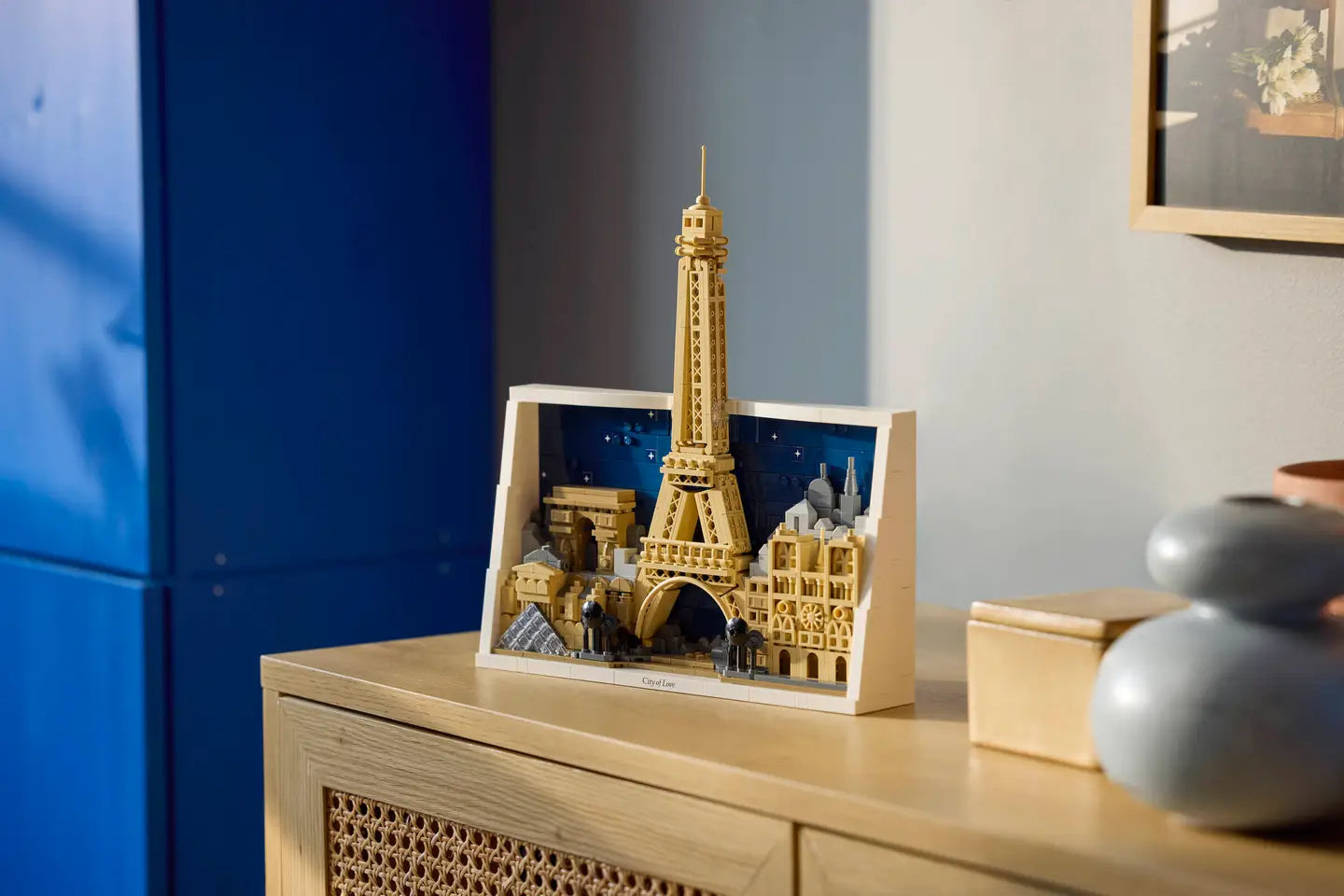 LEGO® | Architecture: Paris – City of Love (21064)