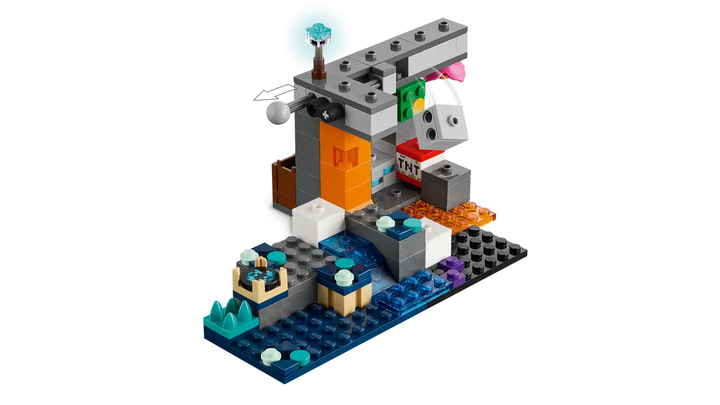 LEGO® | Minecraft: The Warden Encounter (21274)