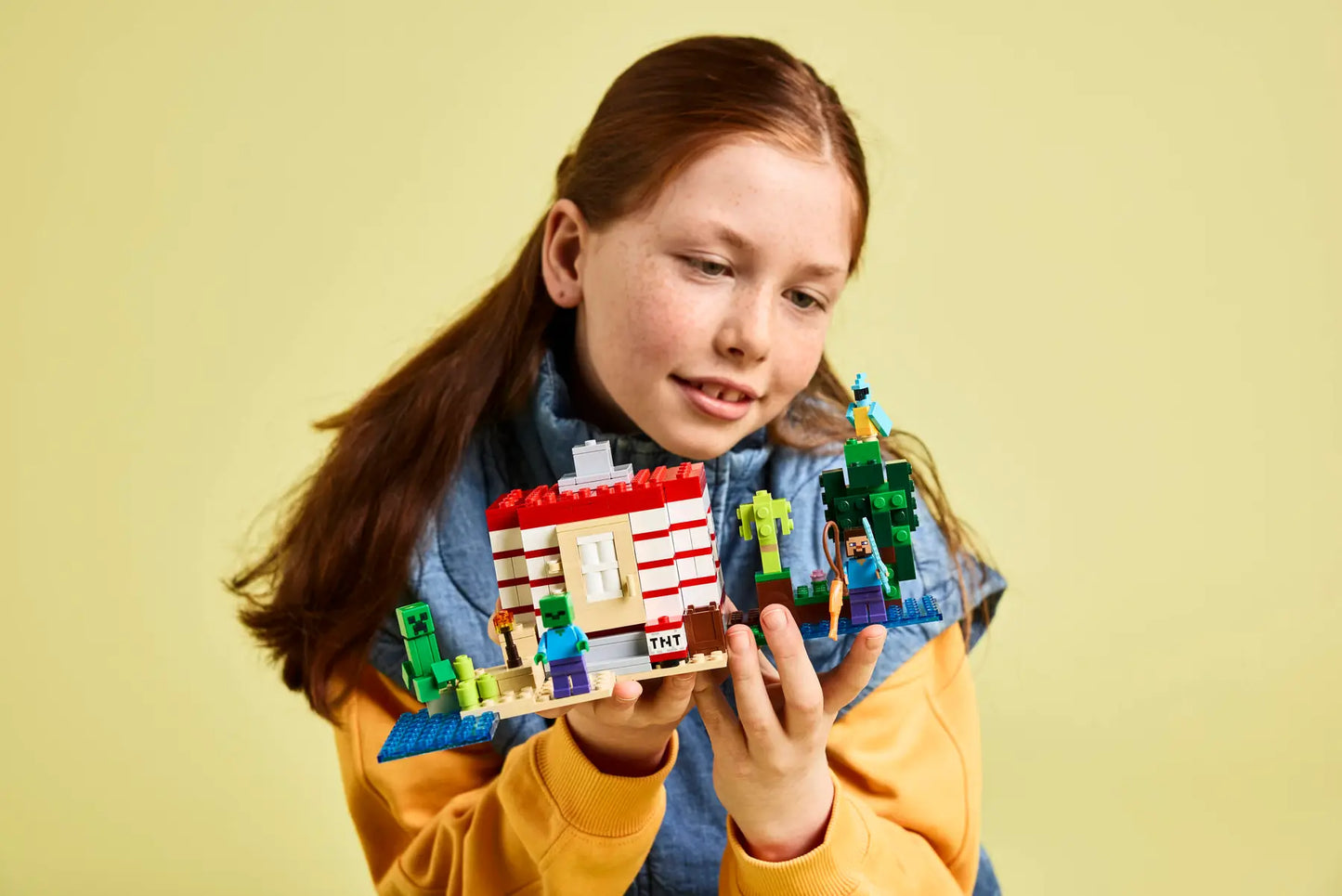 LEGO® | Minecraft: The TNT Jungle House (21275)
