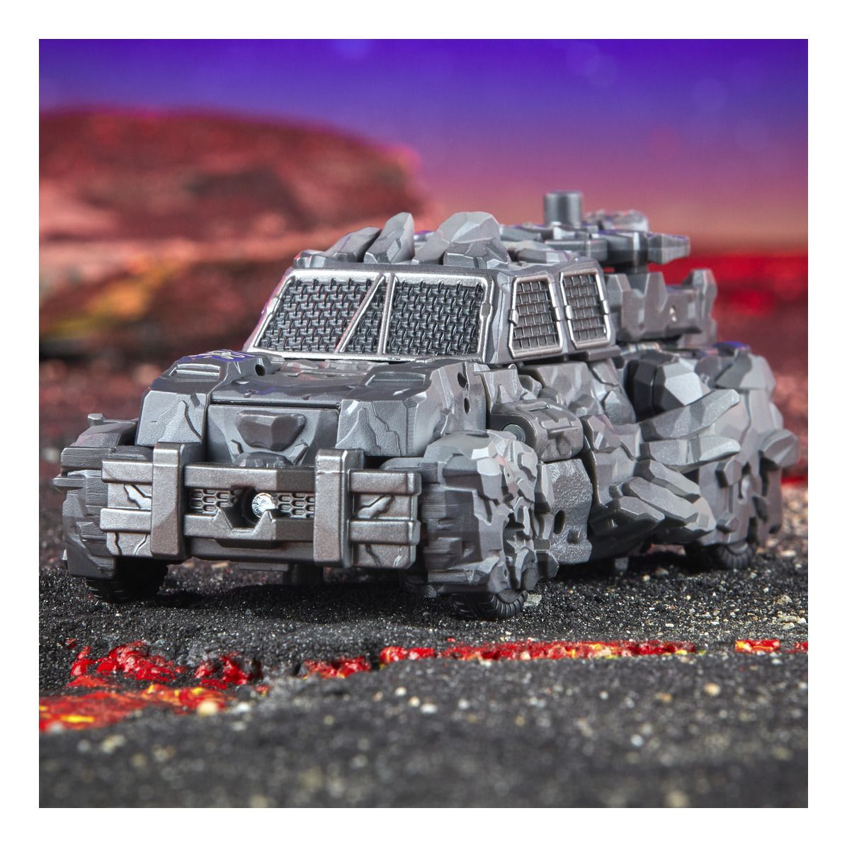 Transformers - Generations - Legacy United Deluxe Class (Infernal Universe Magneous)