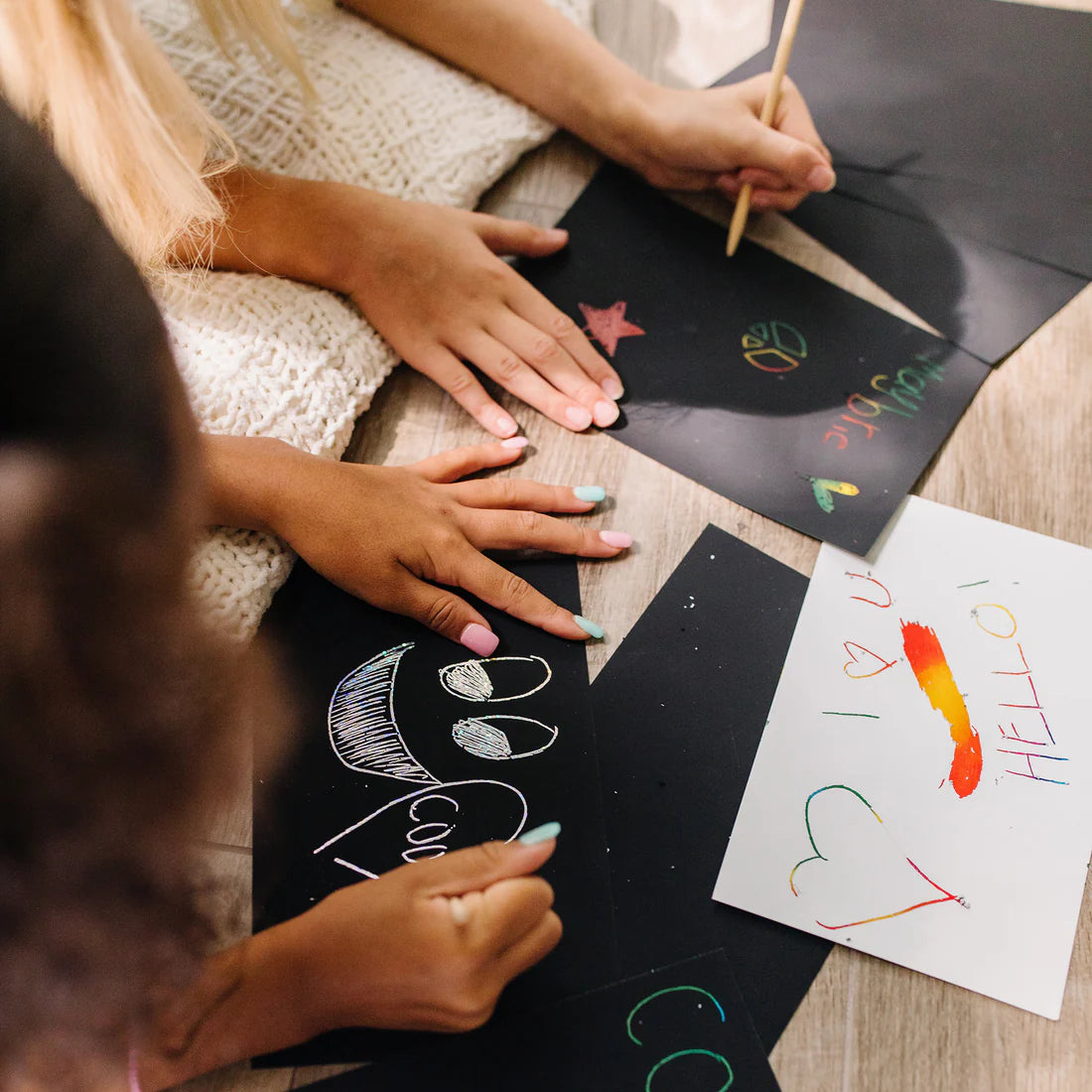 Melissa & Doug: Deluxe Combo Scratch Art Set