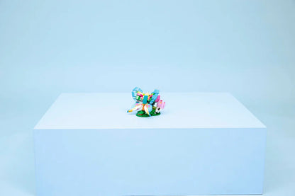 LEGO® | Creator: Wild Animals – Colorful Hummingbird (31384)