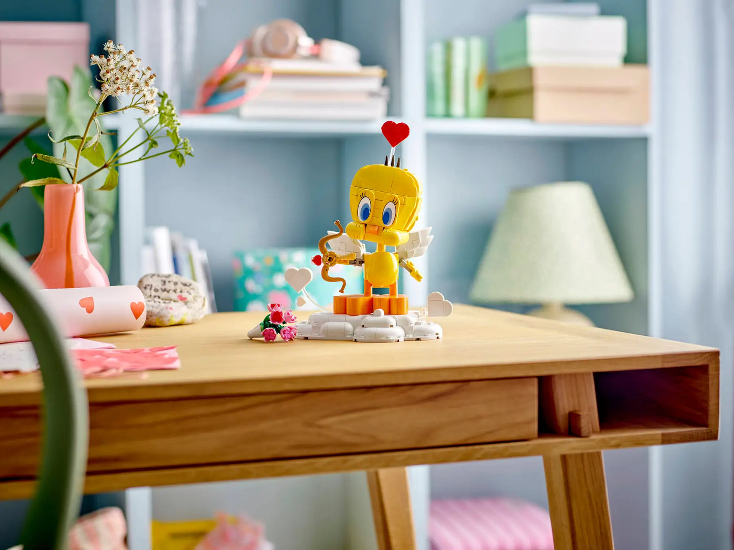 LEGO® | Seasonal: Sweetheart Tweety Bird (40824)