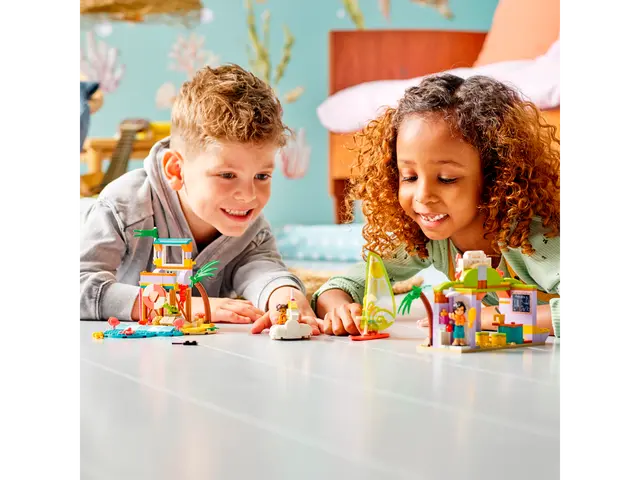 LEGO® | Friends: Surfer Beach Fun (41710)