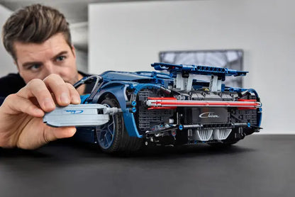 LEGO® | Technic: Bugatti Chiron (42083)