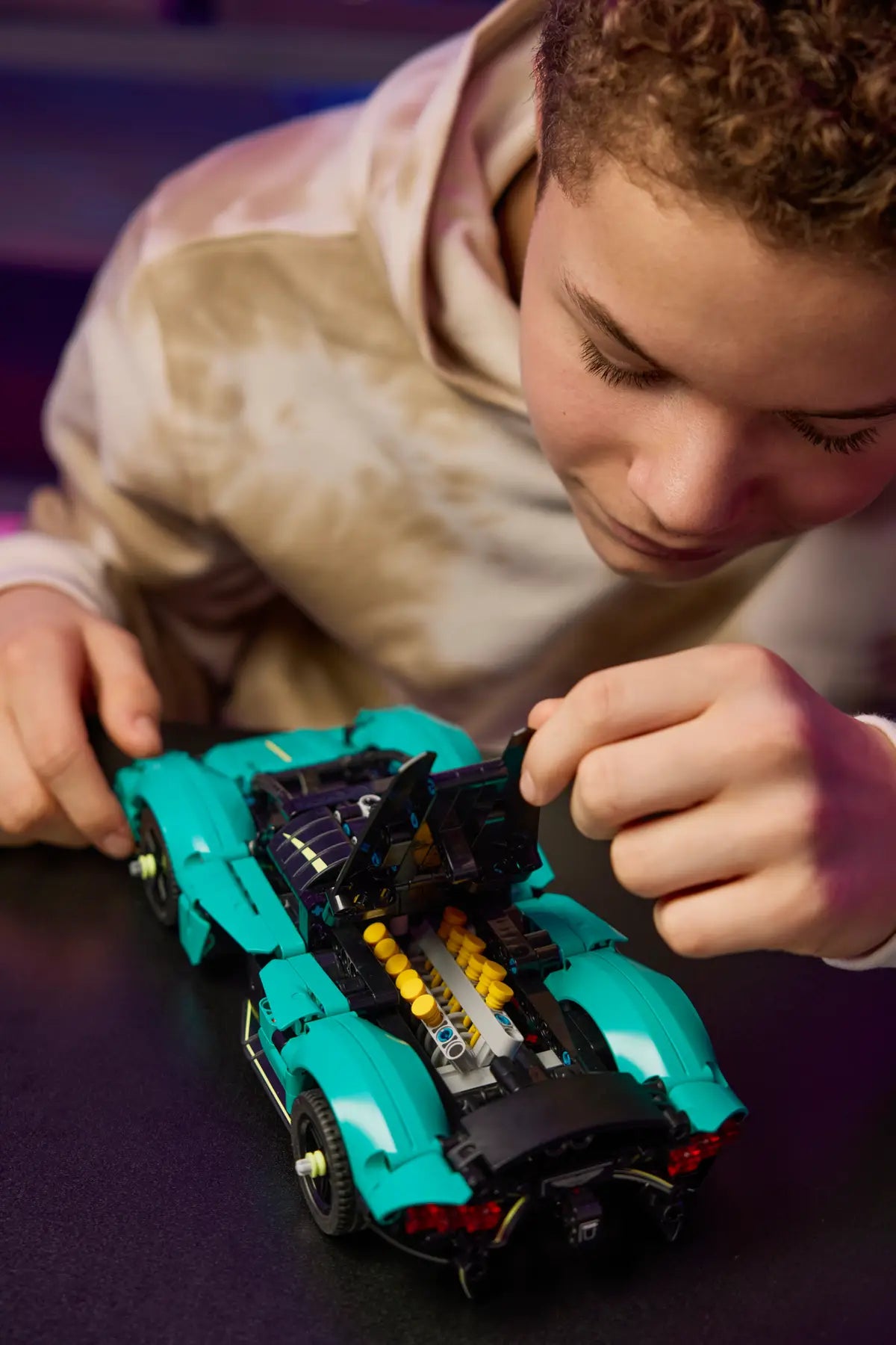 LEGO® | Technic: Aston Martin Valkyrie (42208)