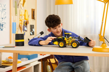 LEGO® | Technic: Volvo L120 Electric Wheel Loader (42209)