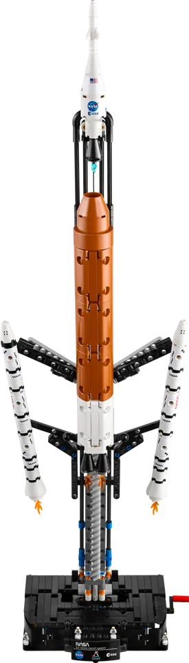 LEGO® | Technic: NASA Artemis Space Launch System Rocket (42221)