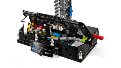 LEGO® | Technic: NASA Artemis Space Launch System Rocket (42221)