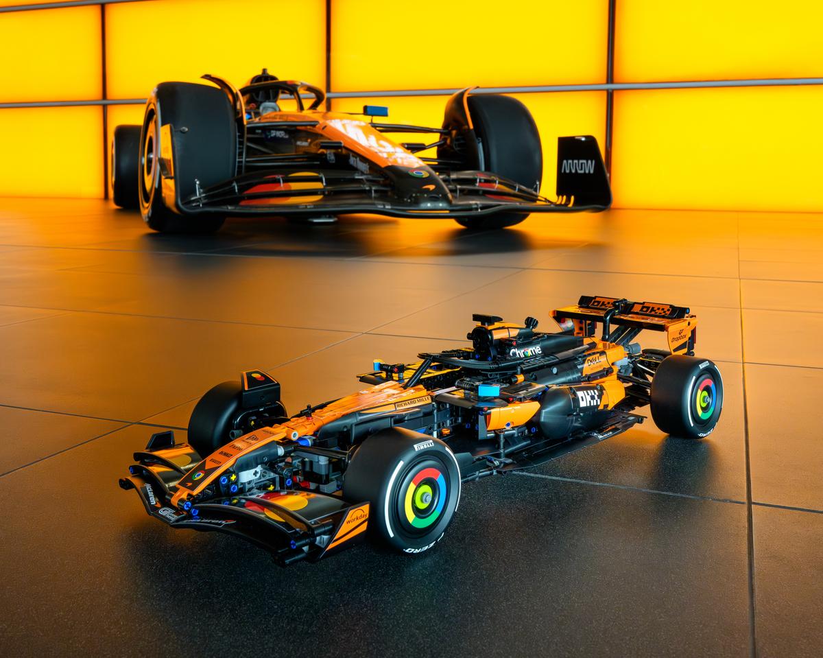 LEGO® | Technic: McLaren MCL39 F1® Car (42228)