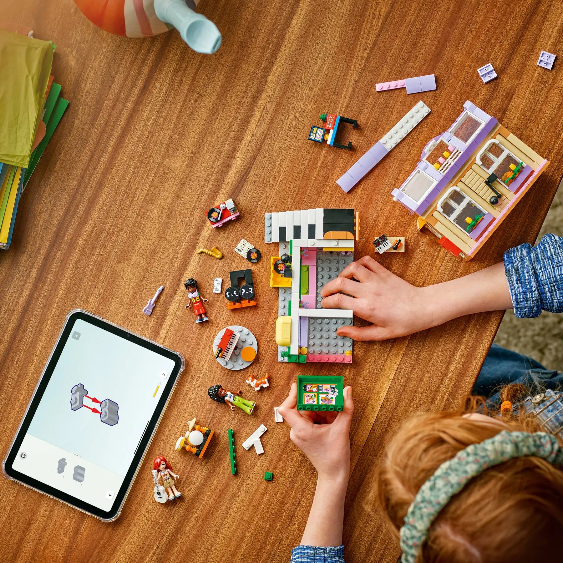 LEGO® | Friends: Music Store & Apartment (42653)