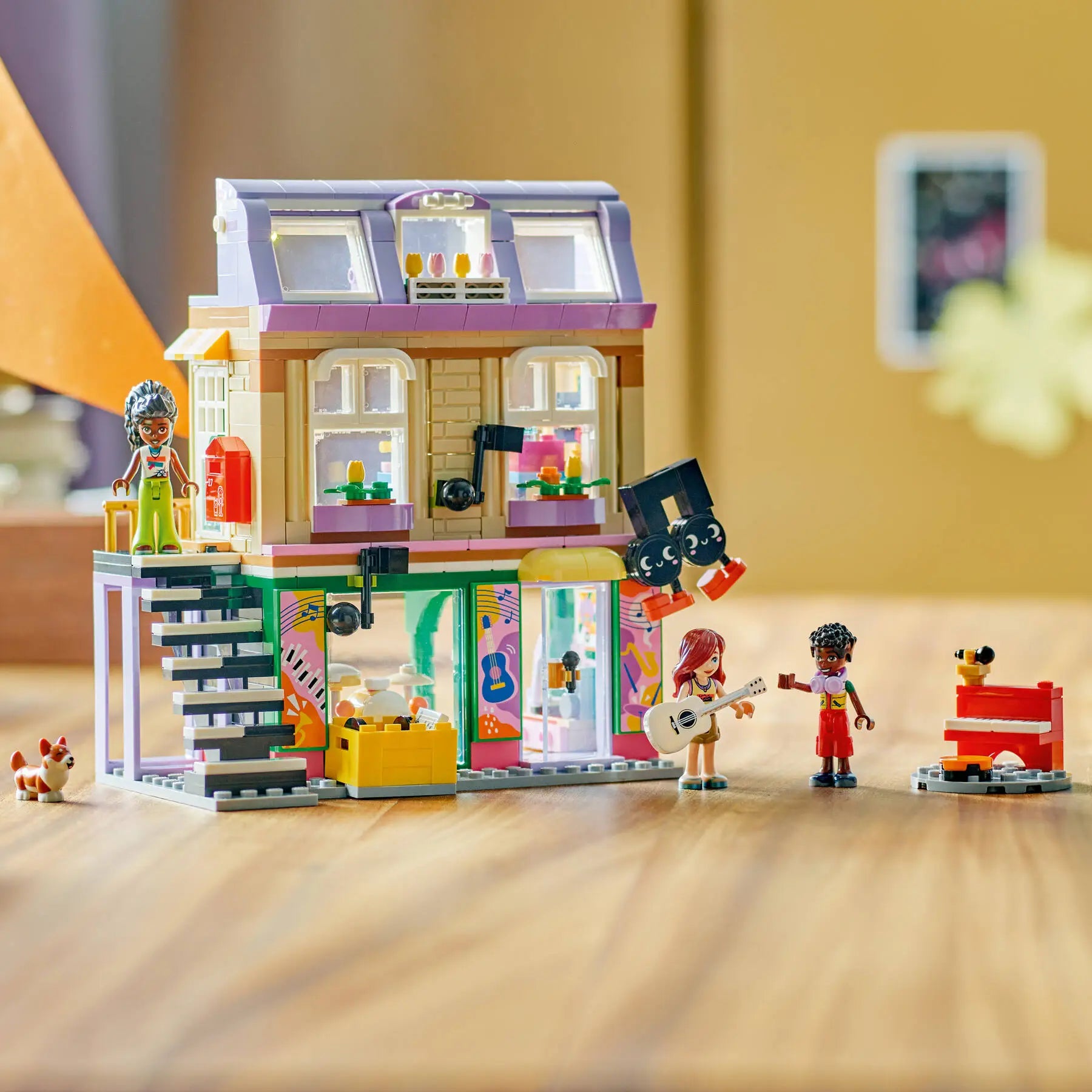 LEGO® | Friends: Music Store & Apartment (42653)