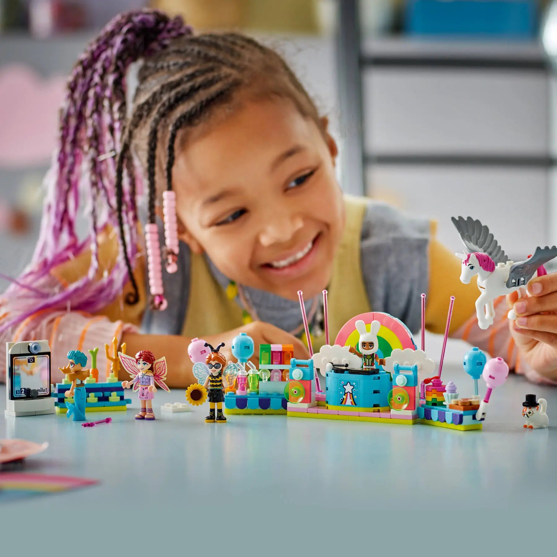 LEGO® | Friends: Costume Party with Unicorn & Fairy (42661)