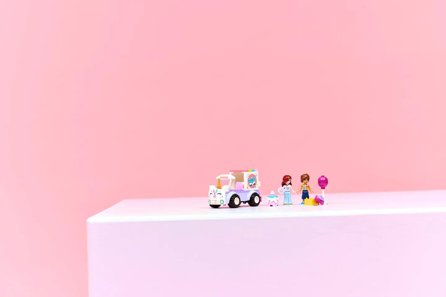 LEGO® | Friends: Unicorn Cake Delivery Car (42675)