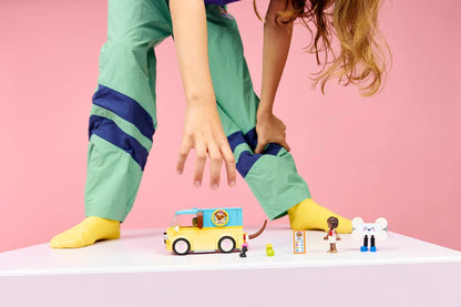 LEGO® | Friends: Pet Accessories Van (42678)