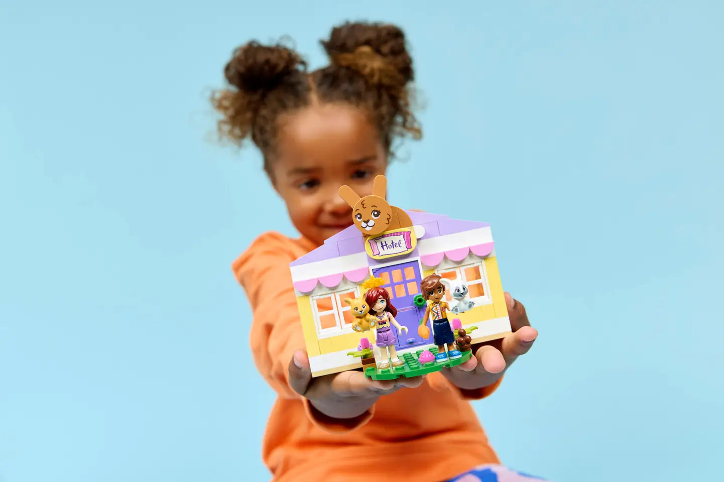 LEGO® | Friends: Heartlake City Bunny Hotel (42679)