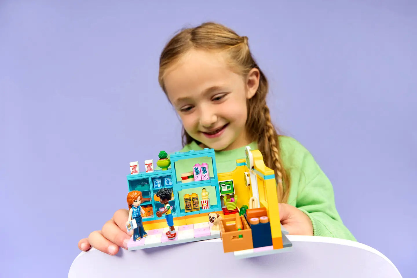 LEGO® | Friends: Heartlake City Convenience Store (42680)