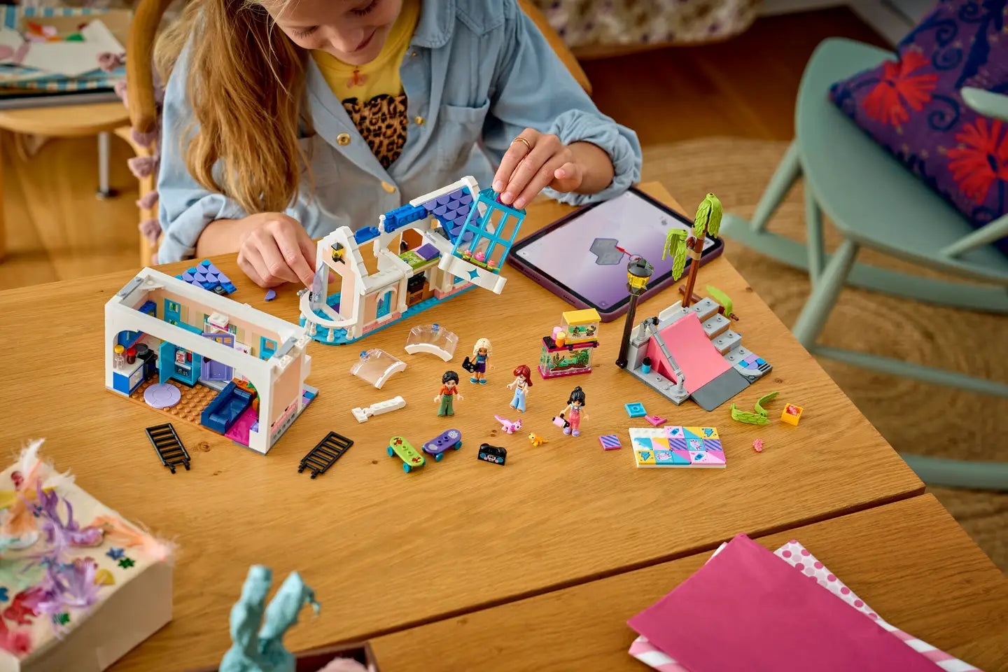 LEGO® | Friends: Liann's Family House (42687)