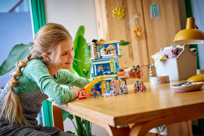 LEGO® | Friends: Heartlake City Friends Club House (42689)