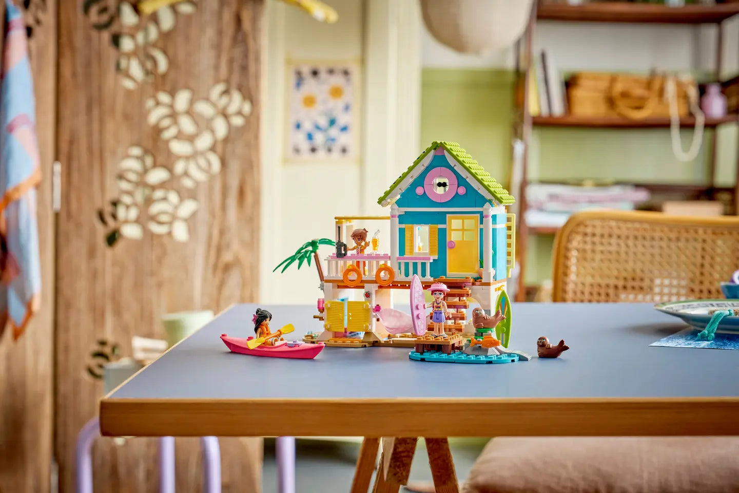 LEGO® | Friends: Beach House with Seals (42699)