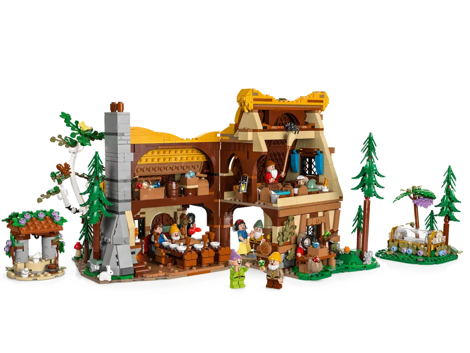 LEGO® | Disney: Snow White and the Seven Dwarfs' Cottage (43242)