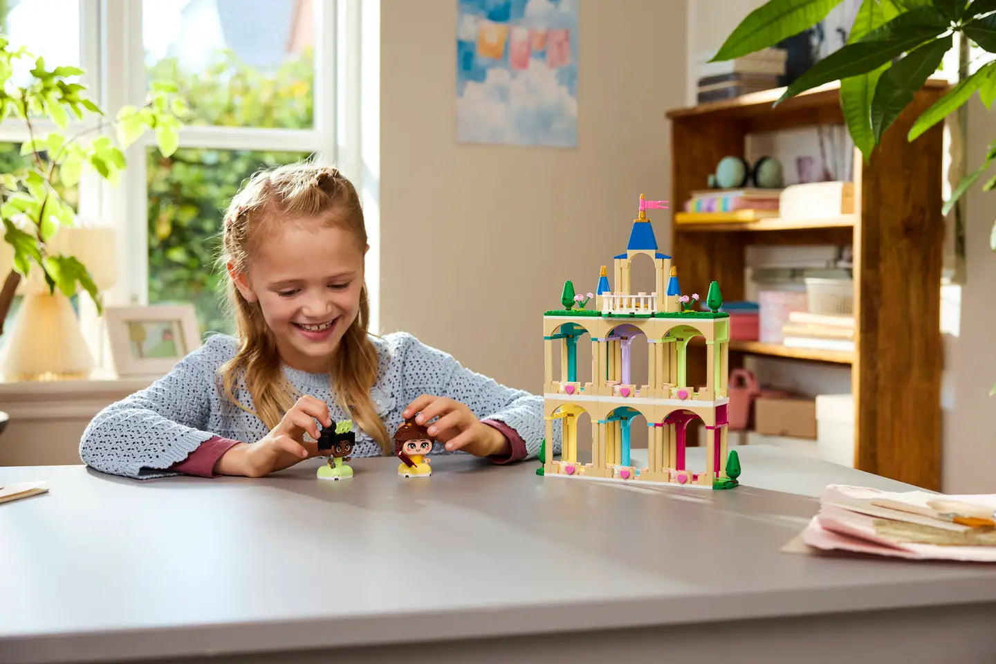 LEGO® | Disney: Mini Belle & Tiana with Castle (43291)