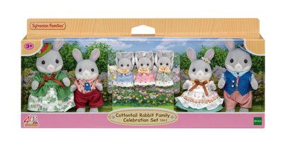 Sylvanian Families: Cottontail Rabbit 7-Figure Celebration Set