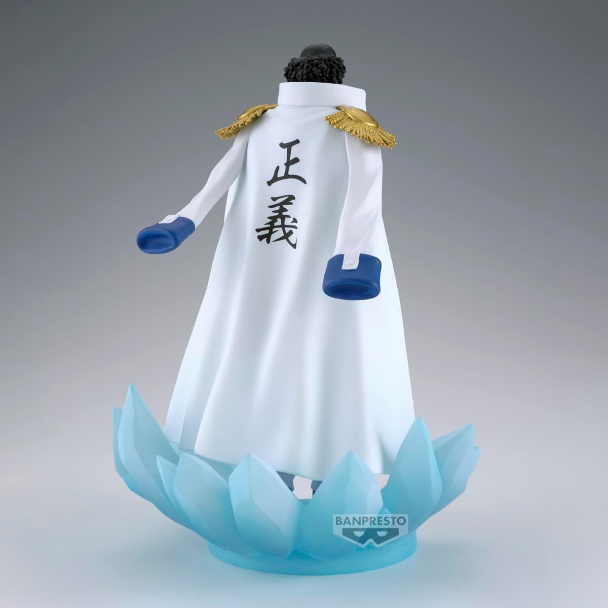 One Piece Shukko Logia: Kuzan Figure
