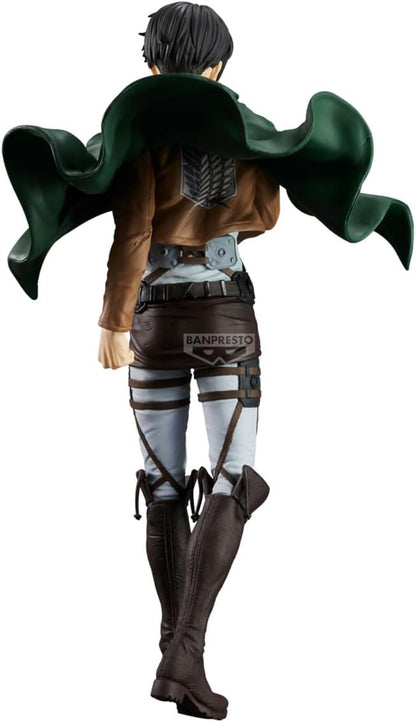 Attack on Titan Grandista: Levi Figure