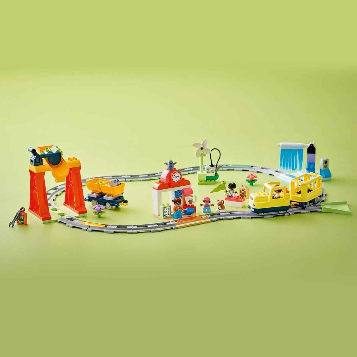 LEGO® | DUPLO: Big Interactive Community Train (10428)