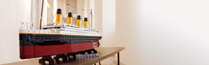 LEGO® | Exclusive, Icons: Titanic (10294)
