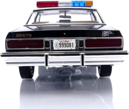 Greenlight Collectibles | Artisan Collection: Terminator 2 (1991) - 1987 Chevrolet Caprice with Android 1:18