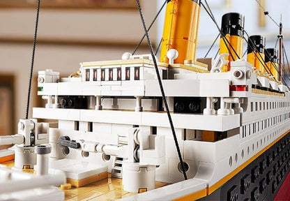 LEGO® | Exclusive, Icons: Titanic (10294)