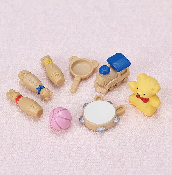 Sylvanian Families: Babys Toy Box Snow Rabbit & Panda Babies