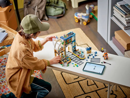 LEGO® | City: Central Train Station (60469)