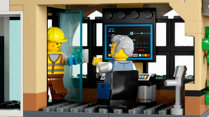 LEGO® | City: Central Train Station (60469)