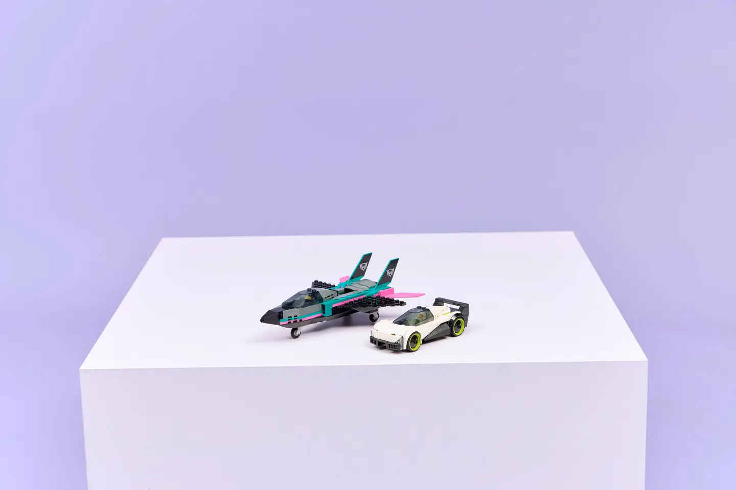 LEGO® | City: Jet vs. Car (60489)