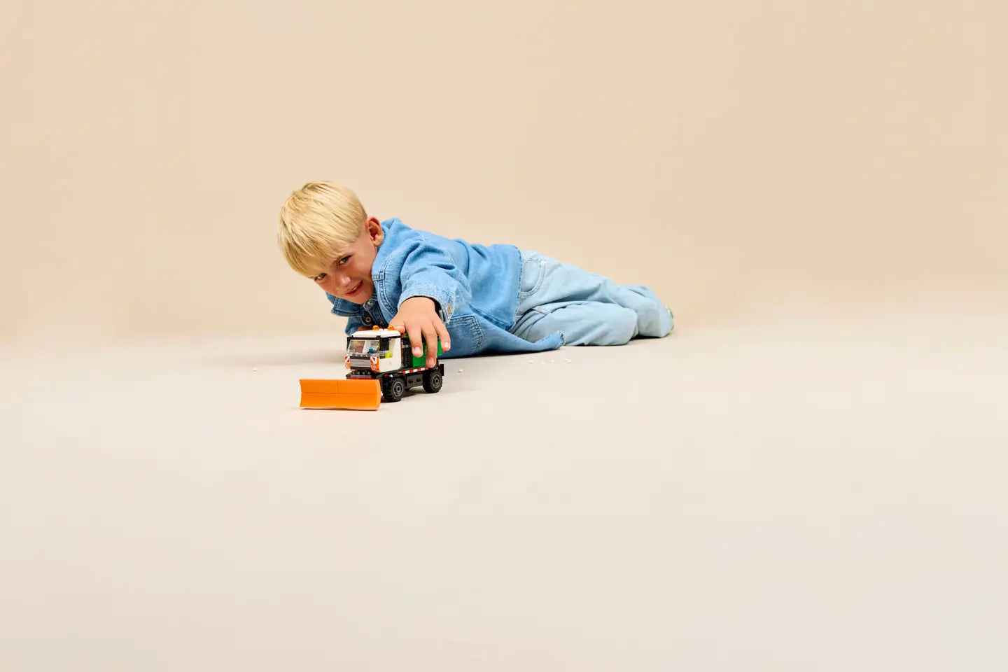 LEGO® | City: Snowplow (60490)