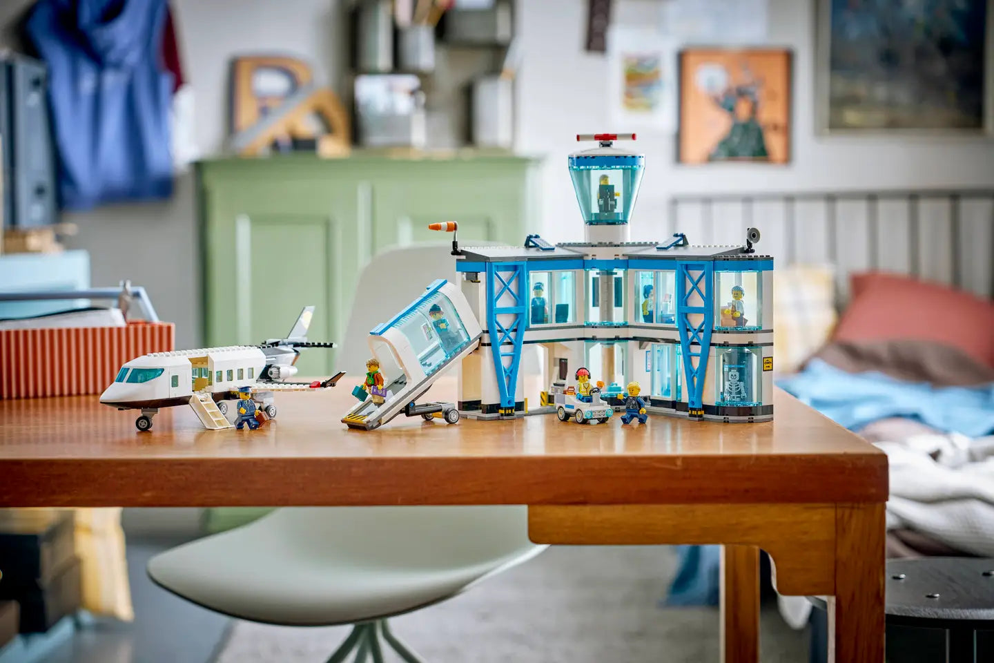 LEGO® | City: Airport with Airplane (60502)